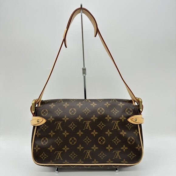 LOUIS VUITTON Brown Monogram Shoulder Bag - Picture 2 of 12